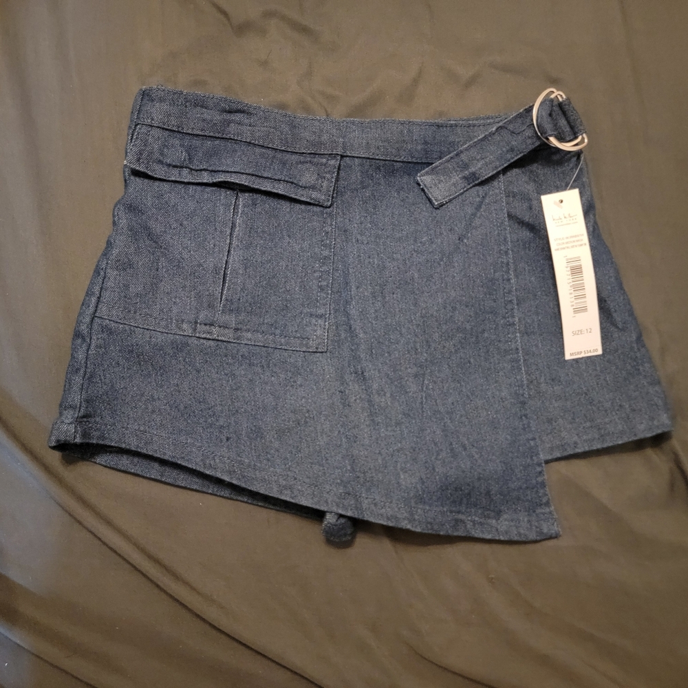 Nicole Miller Denim Skort with Belt